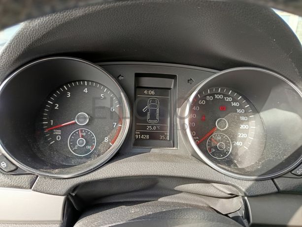 Volkswagen Golf · Ano 2008