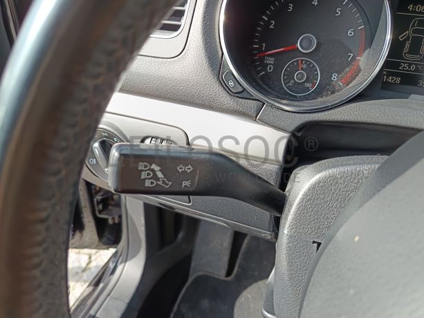 Volkswagen Golf · Ano 2008