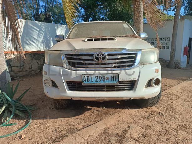 Toyota Hilux · Ano 2012