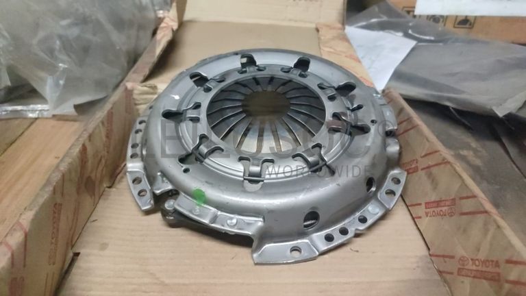 Prensa p/ Toyota D4D