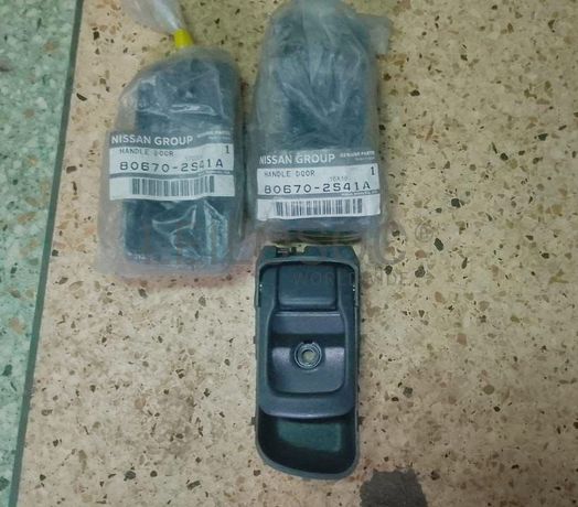 Bushing + Mounting + W/ stop B/ door L