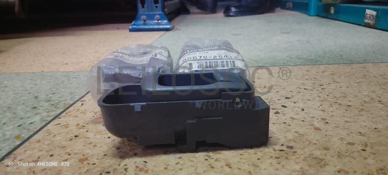 Bushing + Mounting + W/ stop B/ door L