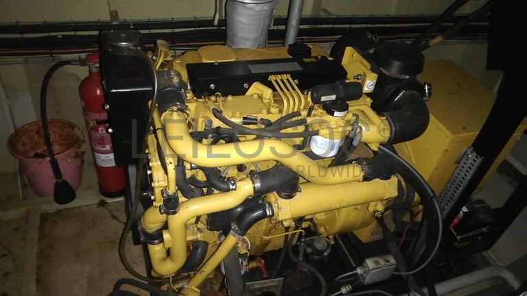 Dois Atuneiros e Um Arrastão | Two Longliners and One Trawler - ALBACARES VII + PELAMIS III + SARDINHA I