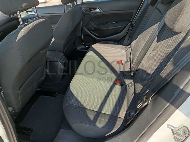 Peugeot 308 · Ano 2018