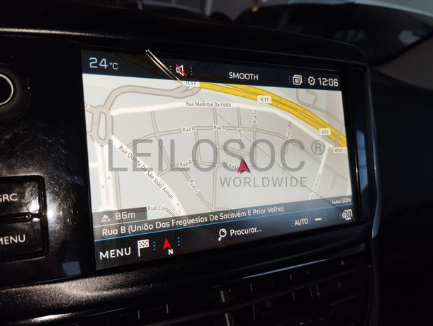 Peugeot 208 · Ano 2017