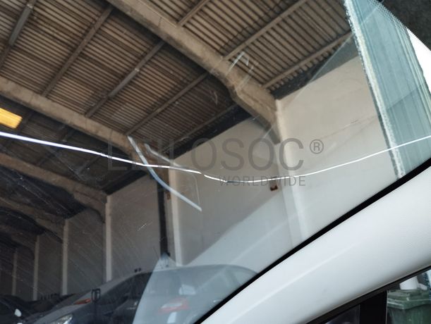 Peugeot 208 · Ano 2017