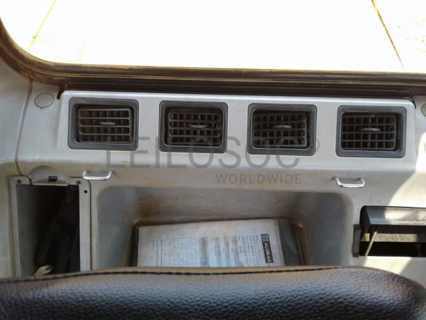 Escavadora giratória KOMATSU PC 210 7K