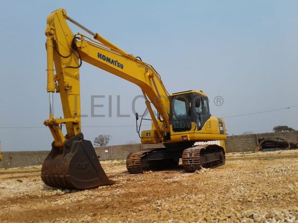 Escavadora giratória KOMATSU PC 210 7K