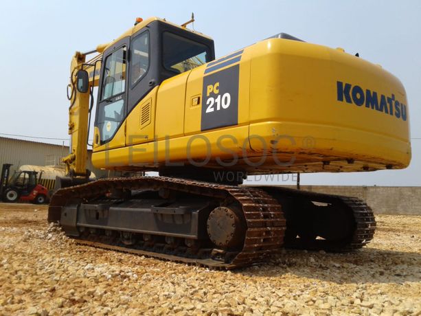 Escavadora giratória KOMATSU PC 210 7K