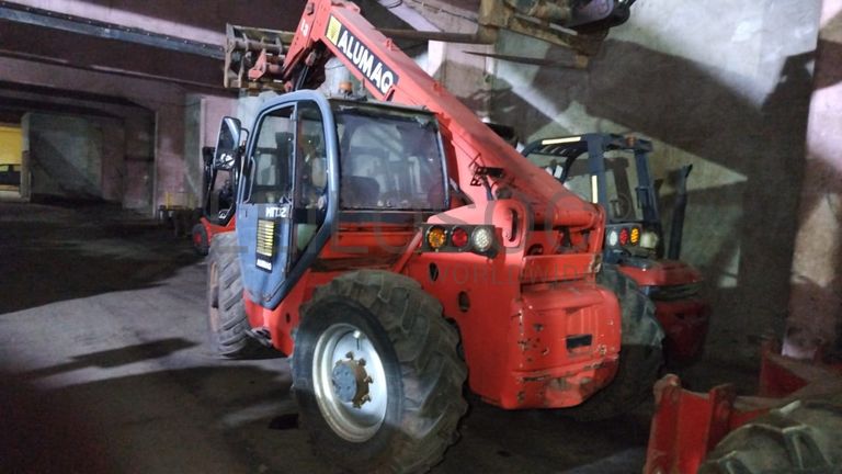 Empilhador Telescópico Manitou MT732