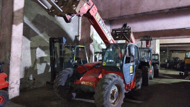 Empilhador Telescópico Manitou MT732