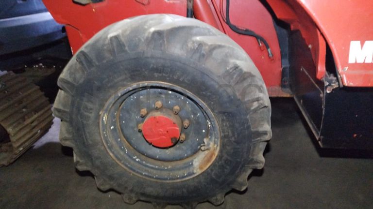 Empilhador Telescópico Manitou MT 1235