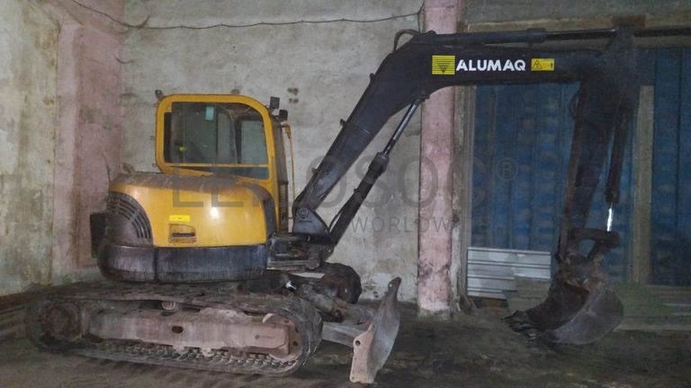 Escavadora VOLVO ECR88