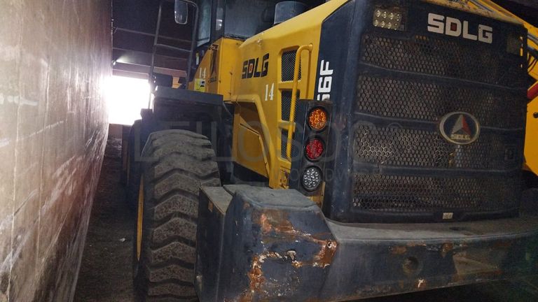 Pá carregadora SDLG LG956F