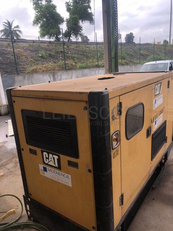 Générateur 50 Kva CATERPILLAR DE55E0
