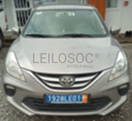 Véhicule léger TOYOTA STARLET