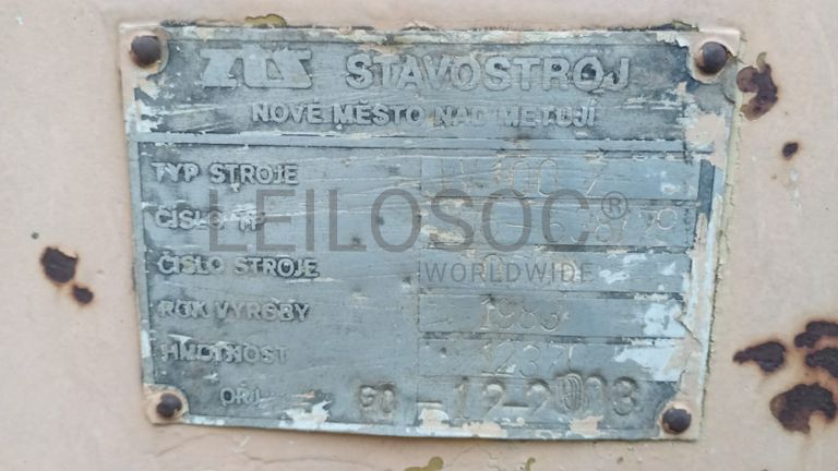 Compactadora - Stavostroj/VV100 Z