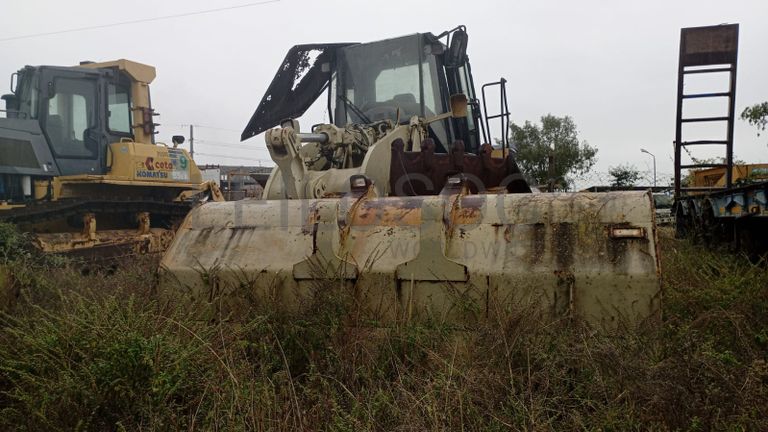 Escavadora - CATERPILLAR/962G