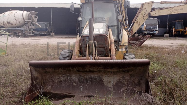 Escavadeira - Caterpillar/422E