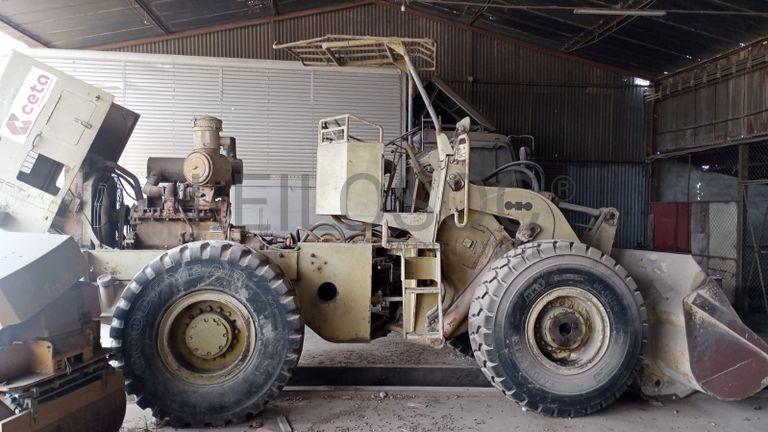 Escavadeira - Komatsu/S6D105