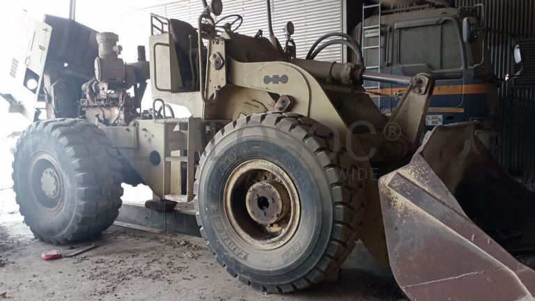 Escavadeira - Komatsu/S6D105