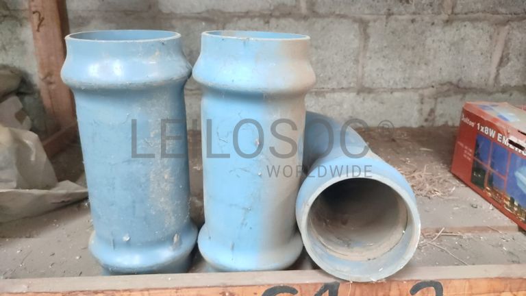 união de passagem de 110mm e curva de 110mm