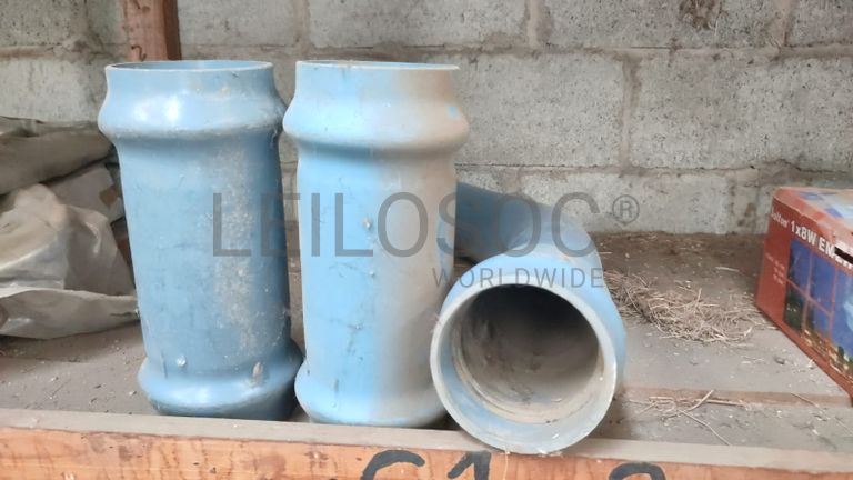 união de passagem de 110mm e curva de 110mm