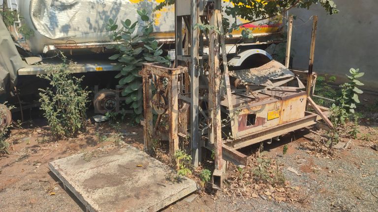 Elevador/plataforma elevatória