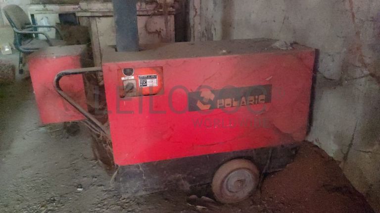 Maquina de carregar bateria