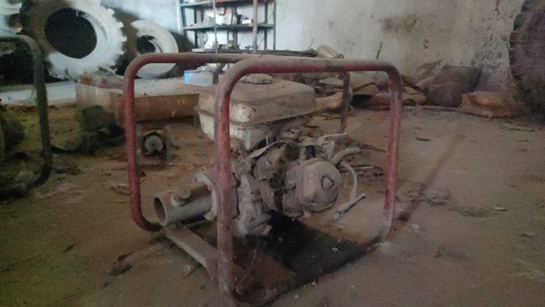 Vibrador pequeno de betão