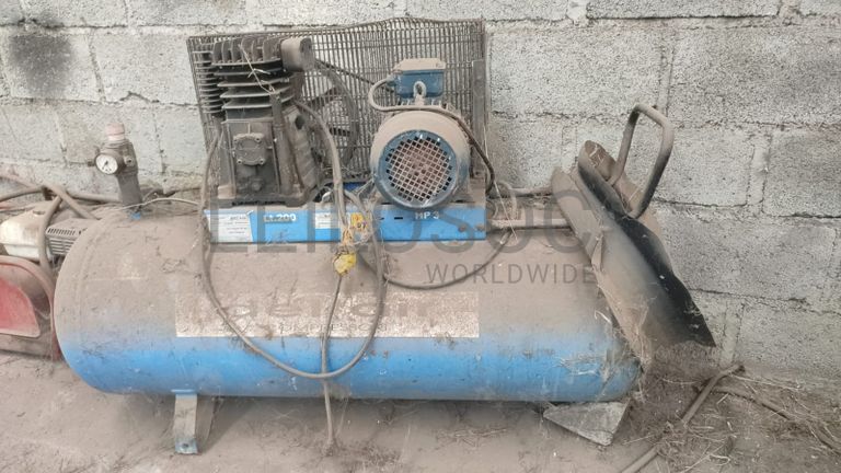 Compressor de ar elétrico