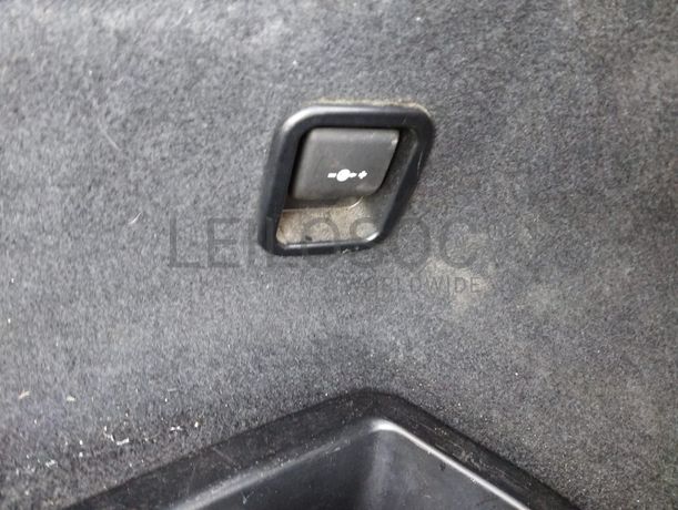 BMW 216d · Ano 2016