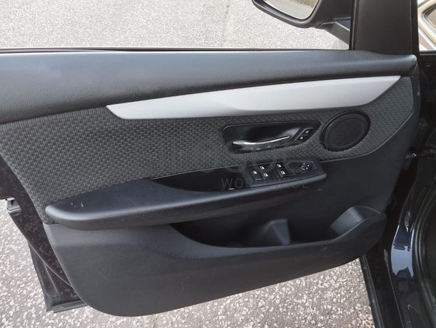 BMW 216d · Ano 2016