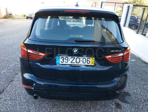 BMW 216d · Ano 2016