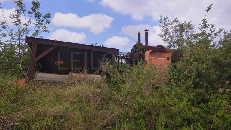 Maquina de fabrico de pavês