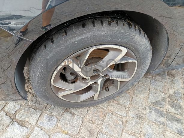 Citroën C-Elysée · Ano 2018