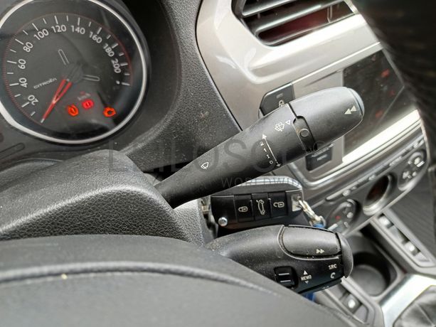 Citroën C-Elysée · Ano 2018