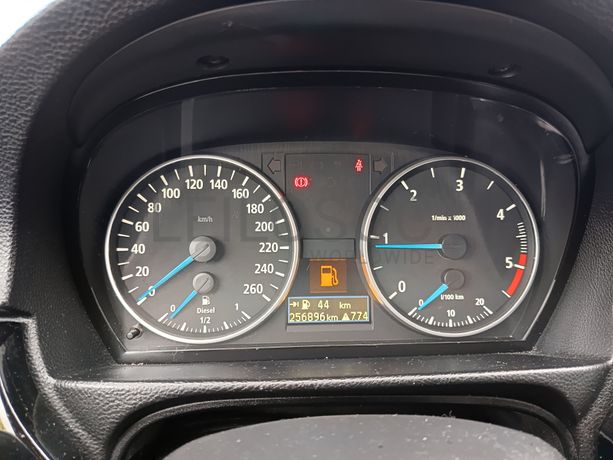 BMW 320d · Ano 2005