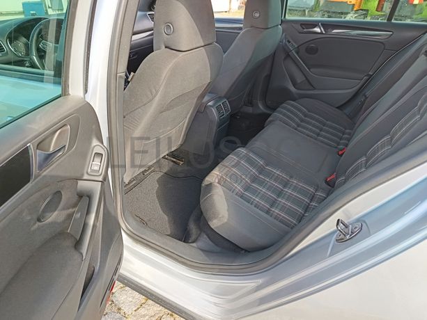 Volkswagen Golf GTI · Ano 2010
