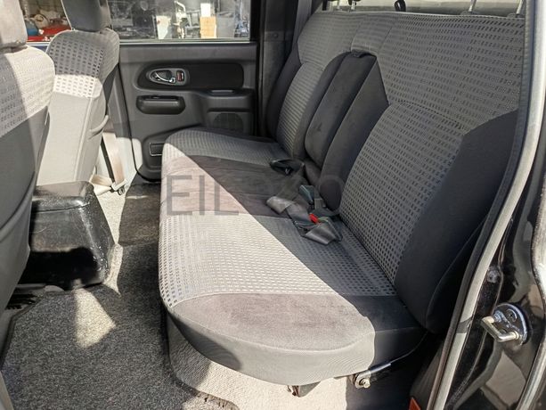 Mitsubishi L200 Strakar · Ano 2005