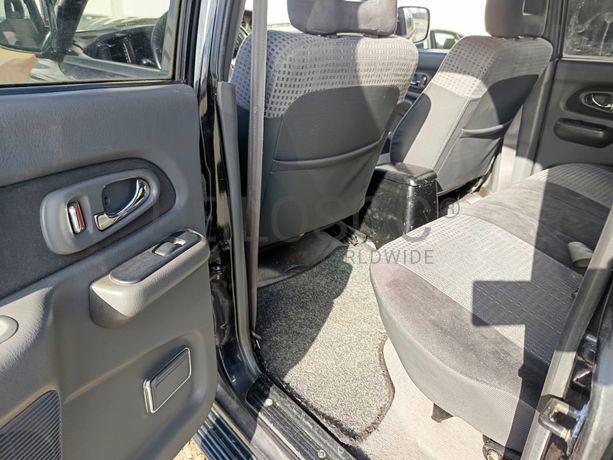 Mitsubishi L200 Strakar · Ano 2005