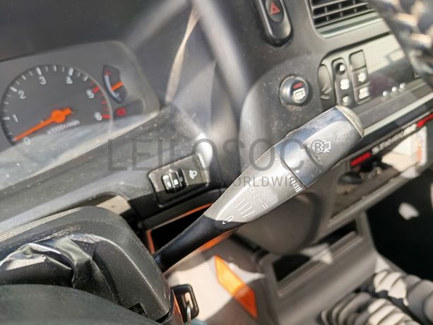 Mitsubishi L200 Strakar · Ano 2005