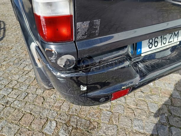 Mitsubishi L200 Strakar · Ano 2005