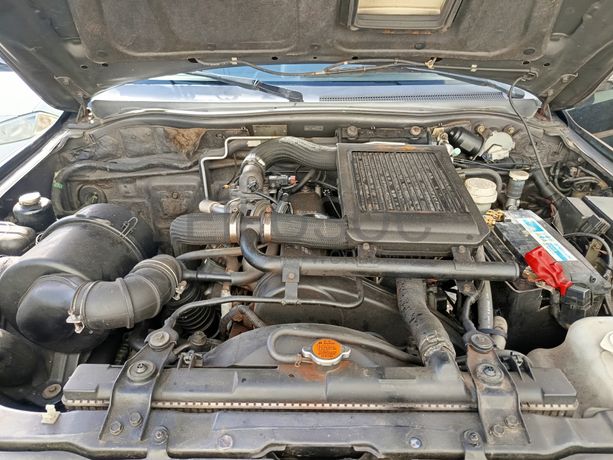 Mitsubishi L200 Strakar · Ano 2005