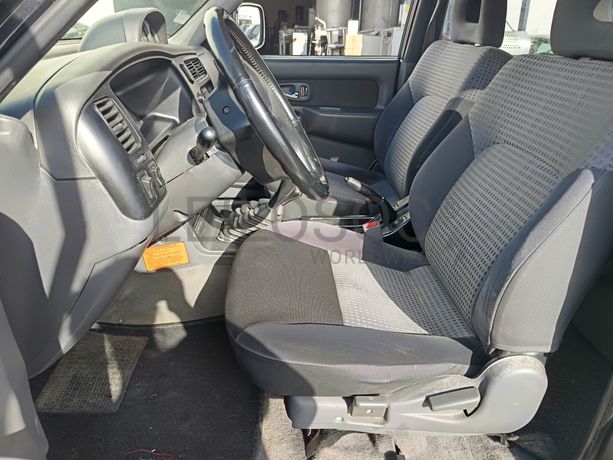 Mitsubishi L200 Strakar · Ano 2005