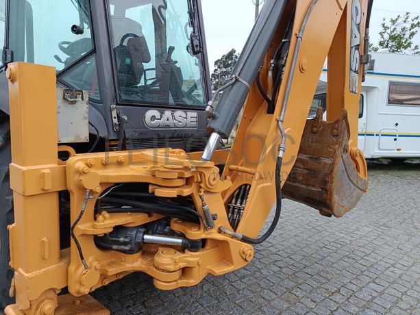 Retroescavadora Case 580 ST · Ano 2015
