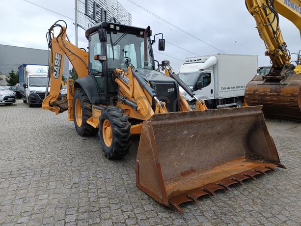 Retroescavadora Case 580 ST · Ano 2015