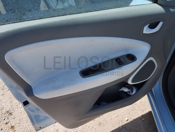 Renault Zoe · Ano 2013