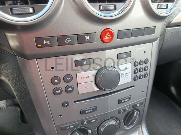 Opel Antara · Ano 2008