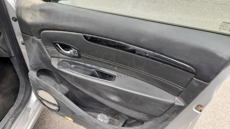 Renault Grand Scenic 1.5 DCI 110CV